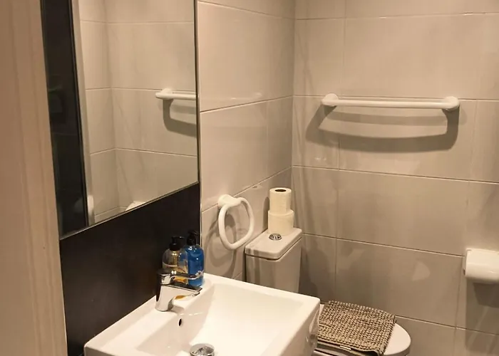 ゲストハウス Luxury Spanish